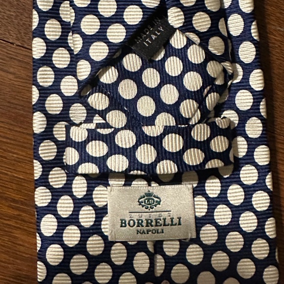 AUTHENTIC BORRELLI 100% SILK NECKTIE DARK BLUE W/WHITE POLKA DOTS - Picture 4 of 4